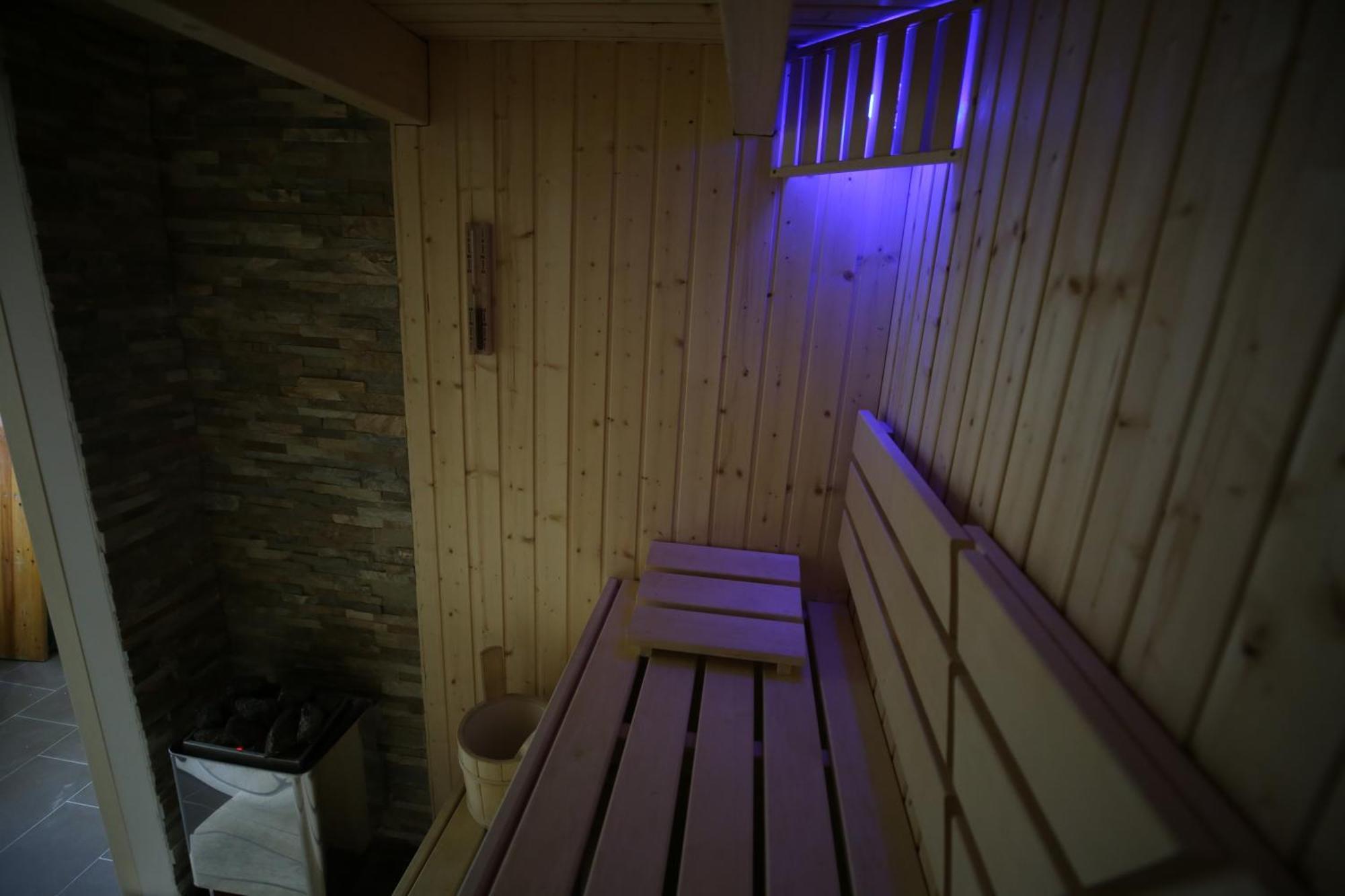 Eine Sehr Gemuetliche Erdgeschoss Wohnung Ihlow  Exteriér fotografie